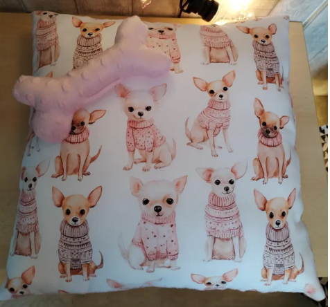 Coussin_Chihuahua_moelleux_et_doux___Tissu_Chihuahua_et_Nonosse_rose_1-_Etsy_Fran